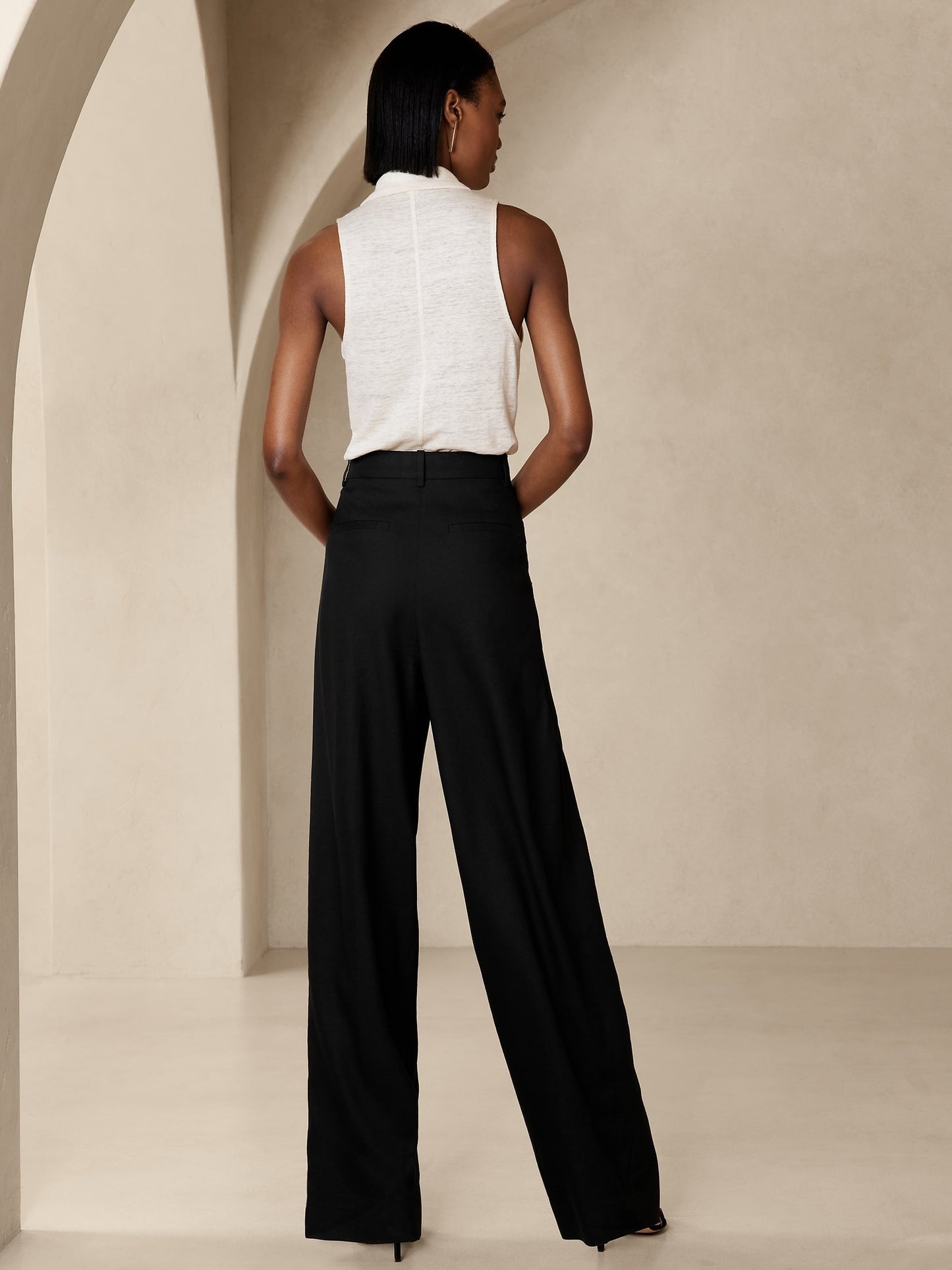 Lena Wide-Leg Linen-Blend Pant