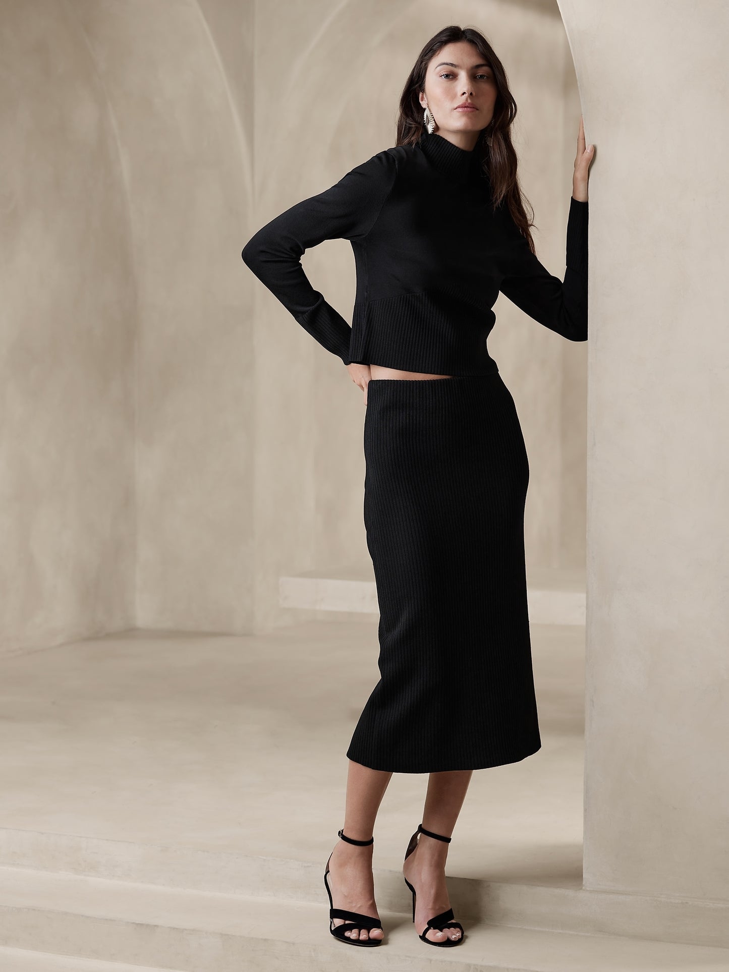 Ula Ribbed Midi Skirt