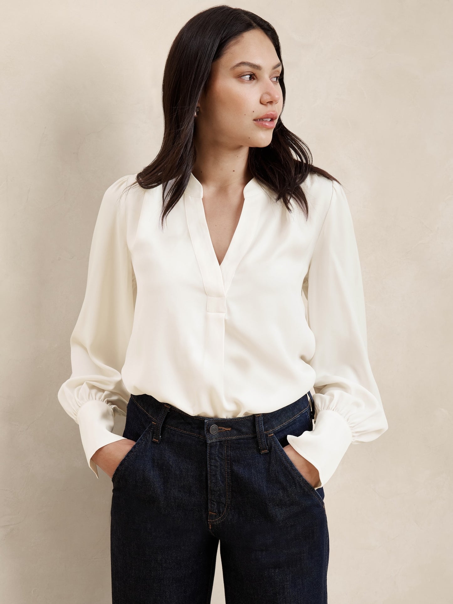 Crepe Volume-Sleeve Blouse