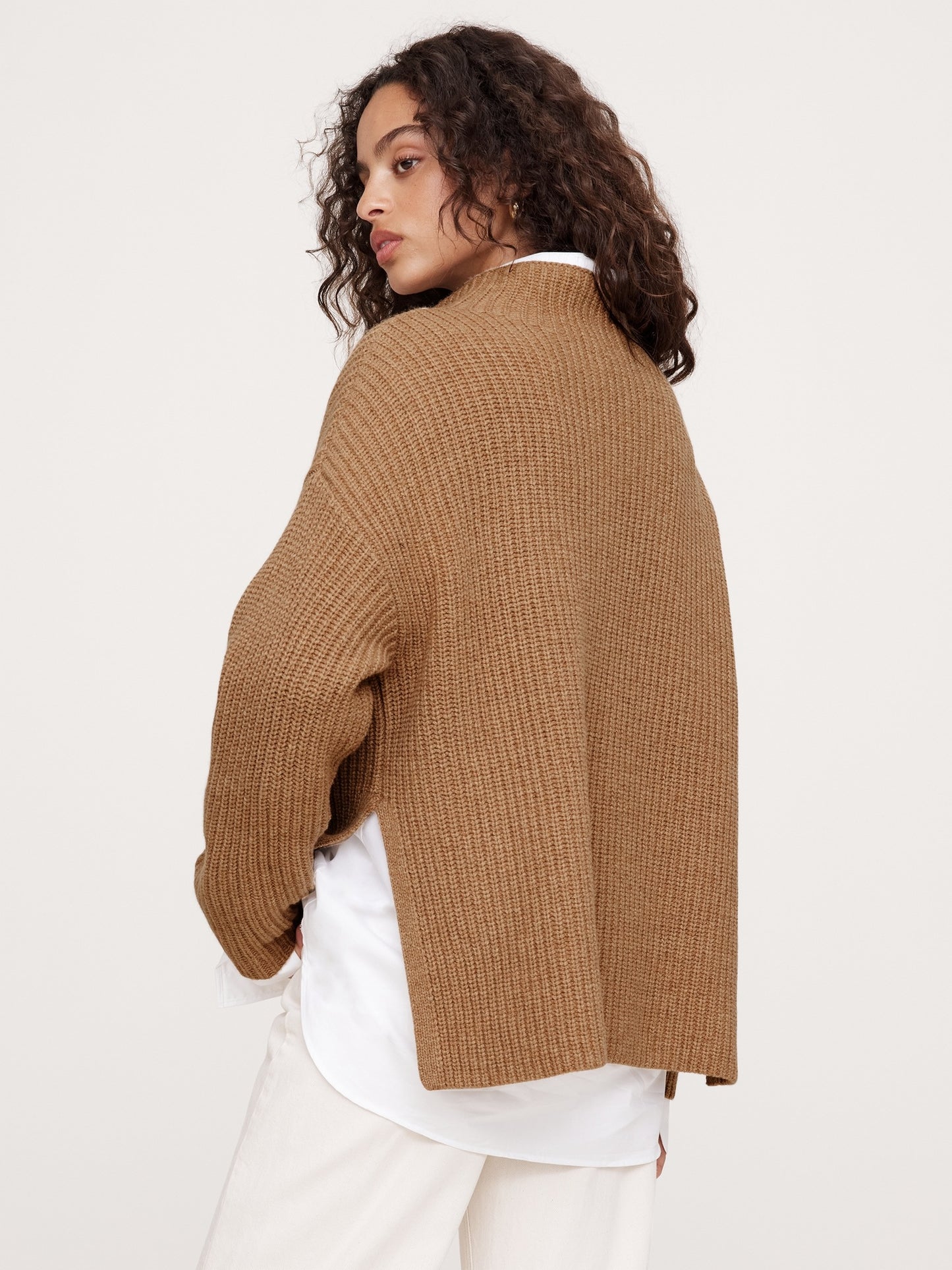 Oversized Wool Ribbed Sweater