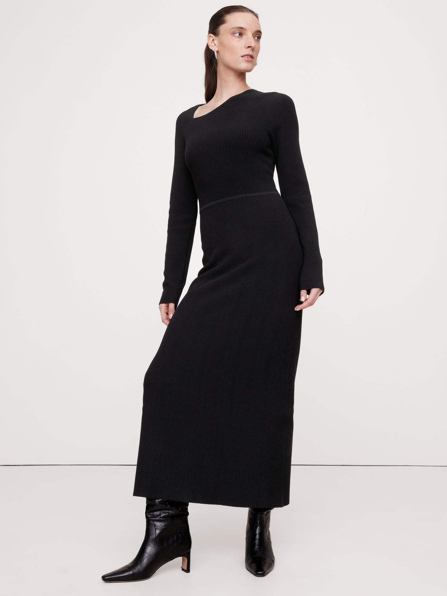 Sculpted Slash-Neck Midi Dress