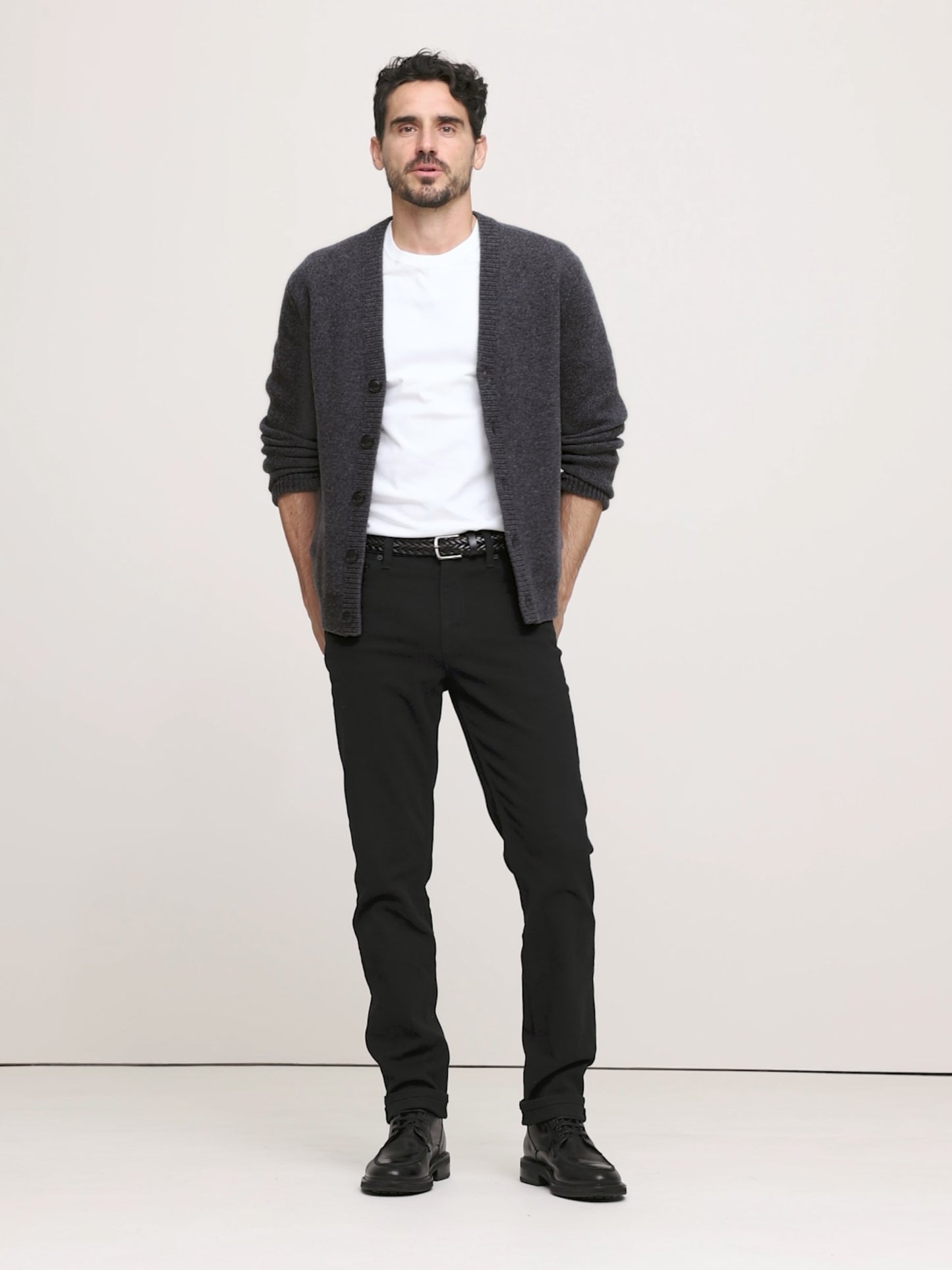 Slim Brushed Traveler Pant